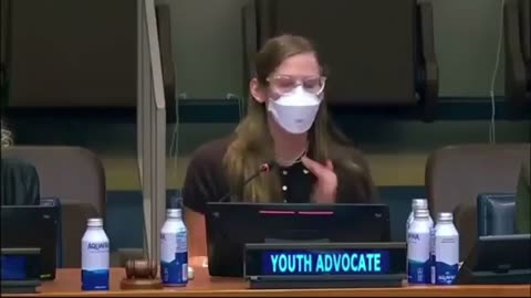 Ben Afflecks Daughter Bring Back Masks