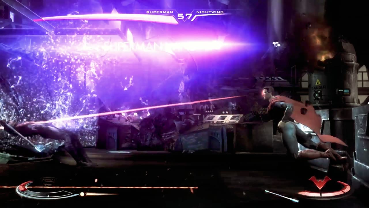 Superman vs Nightwing