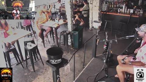 LIVE Music Everyday!