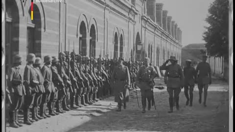 BArch_B_127037_1R_Die_eroberte_Festung_Duenamuende_1