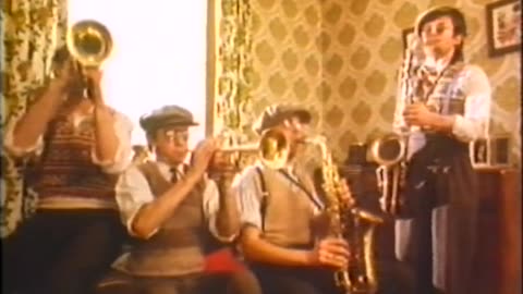 Madness - Our House (1982)