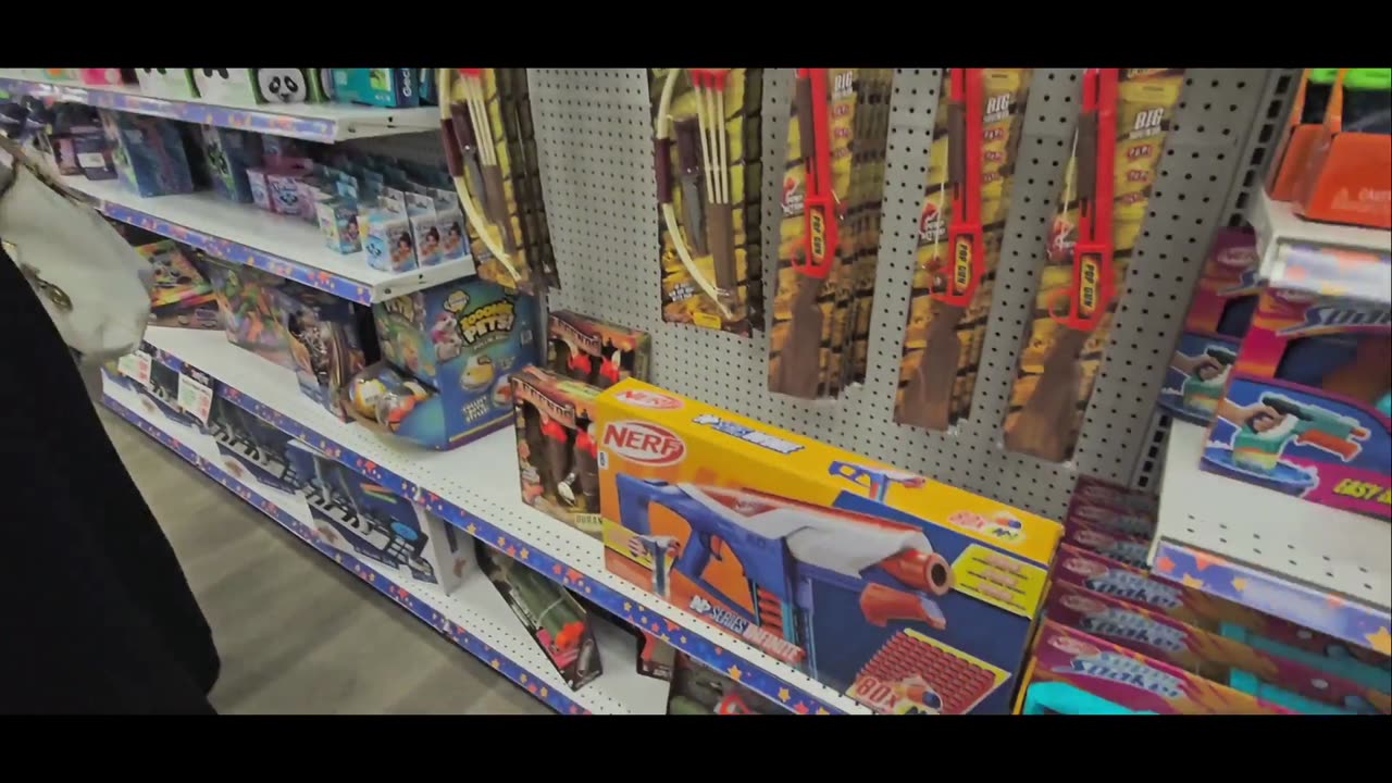 EXPLORING TOYS R US IN 2025