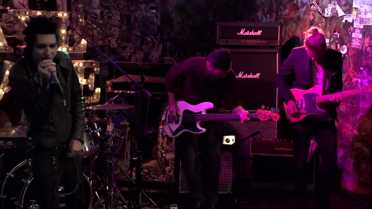 Palaye Royale live like we want to