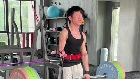 Most Would Give Up – He Turned His Disability Into Power