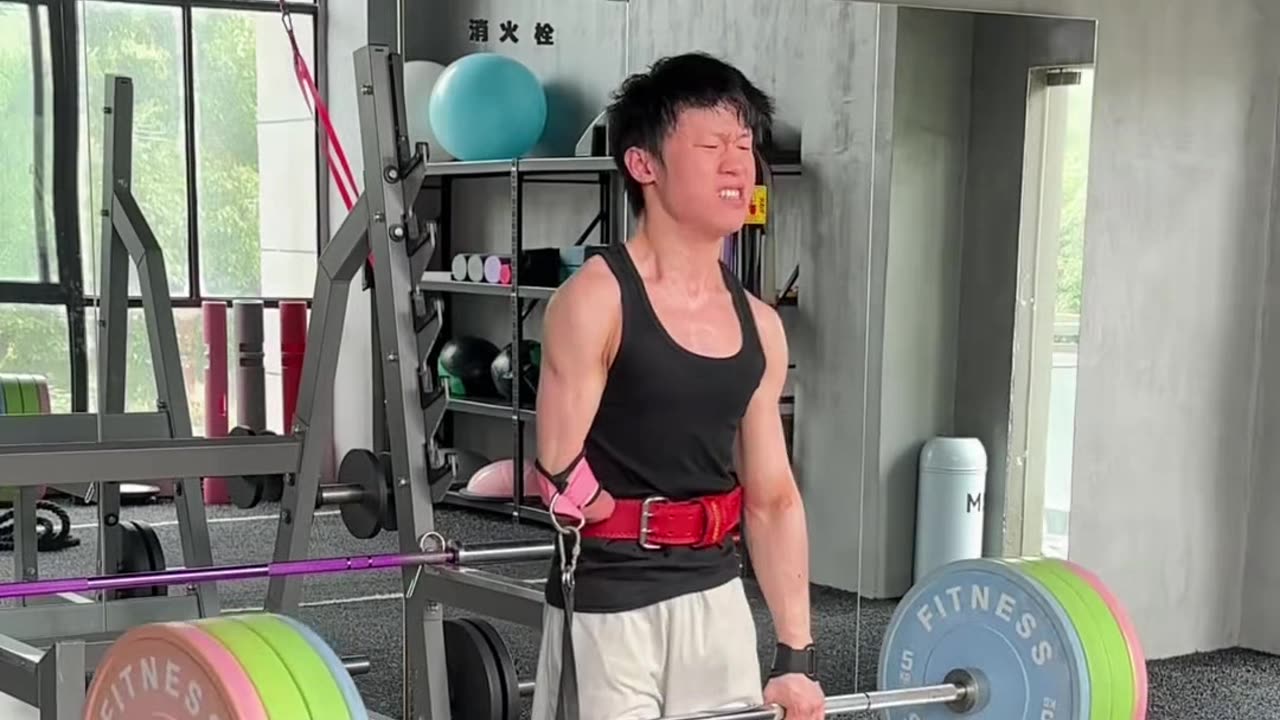 Most Would Give Up – He Turned His Disability Into Power