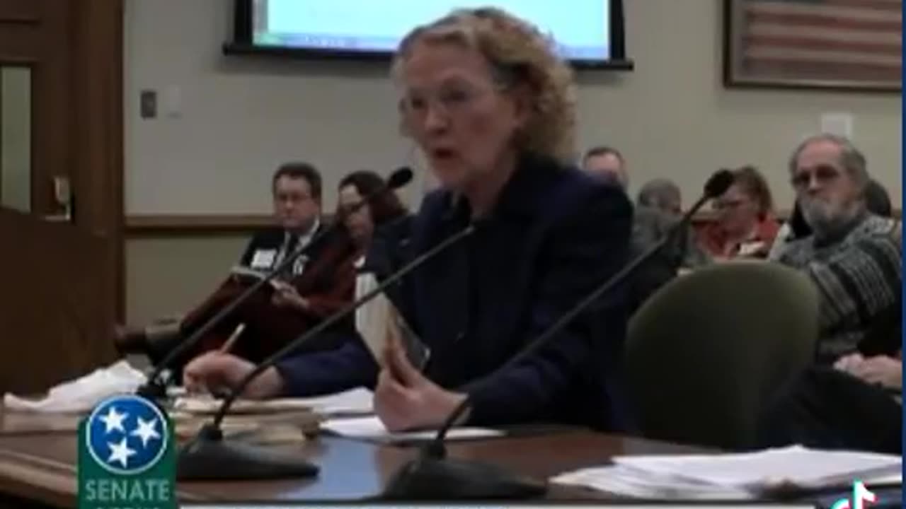 Wow listen to this former litigation lawyer and the original intent of the constitution