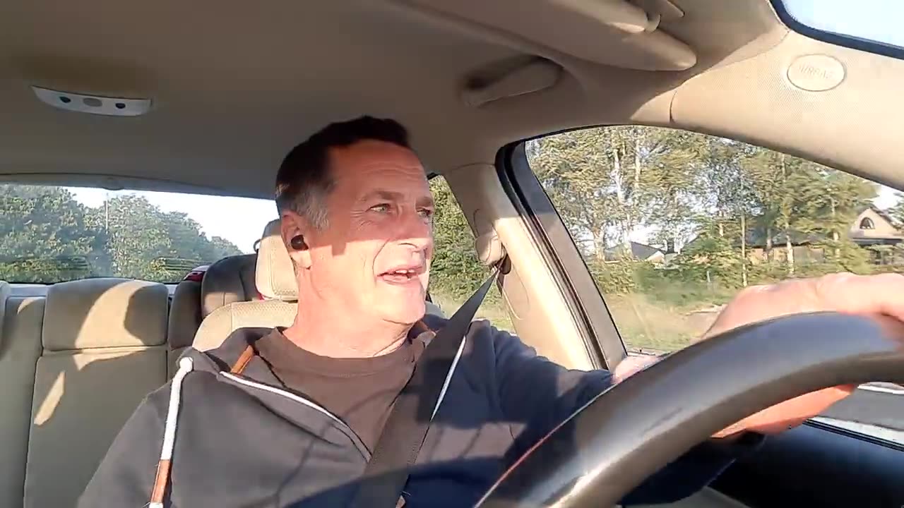 Iran NIE JEST KRAJEM ARABSKIM. Połowa Polaków powinna się wstydzić...