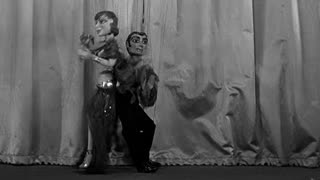 Woody Woodpecker and Friends - 1936x13 - Puppet Show