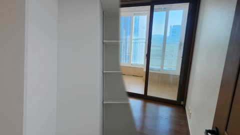 APT interior Before&Afte