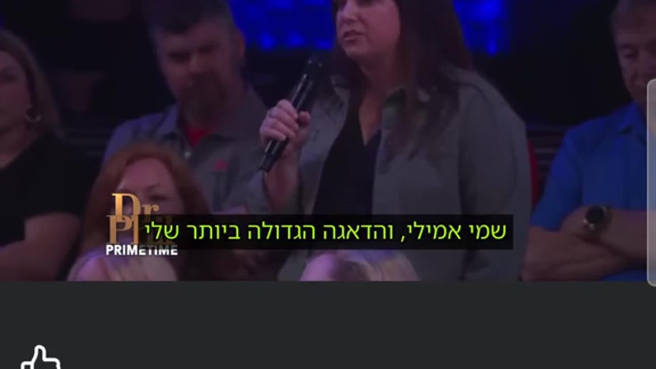 שר הבריאות רוברט קנדי אומר שהוא לא יודע מי עושה את הריסוסים אבל הוא הולך לשים אחראי שיבדוק את זה