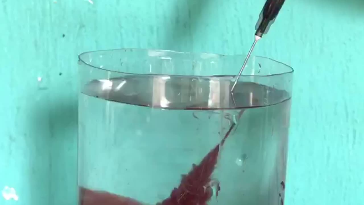 Ink Flow in Reverse – A Satisfying Visual Experiment