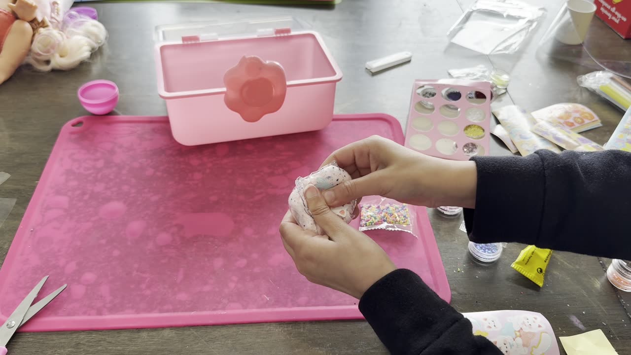 Making a Squishy with Nano Tape: DIY Art for Kids!