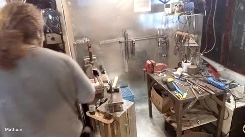 First time forge welding,Box Jaw tongs & Blacksmith Hammer eye punch