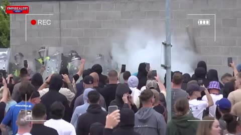 12.300 officers,Migrant violence surge.