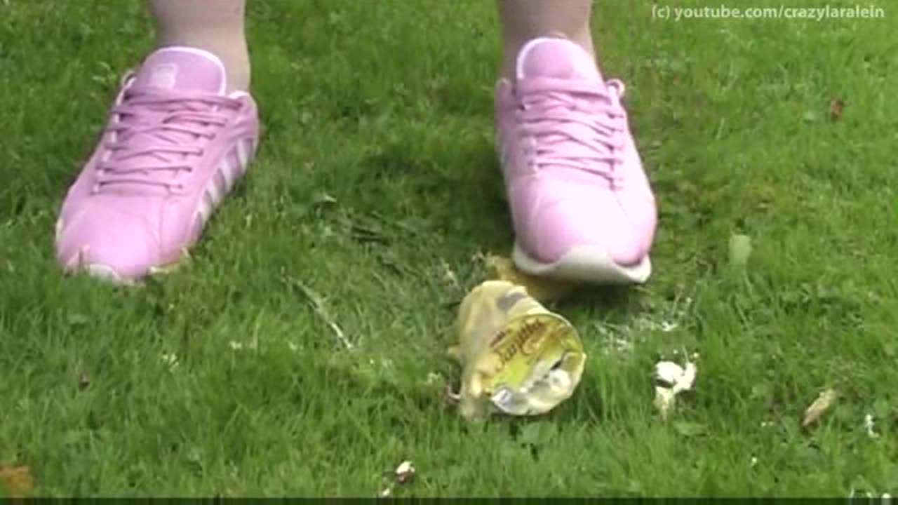 Pudding Crush in the Grass