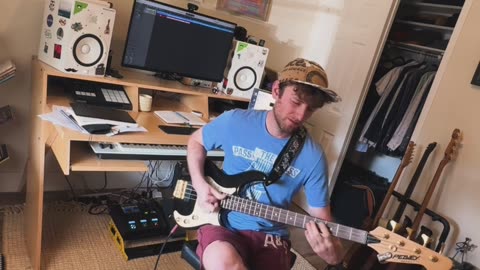 😂🎸 Epic Slap Bass Break That Will Blow Your Mind! | FunFM