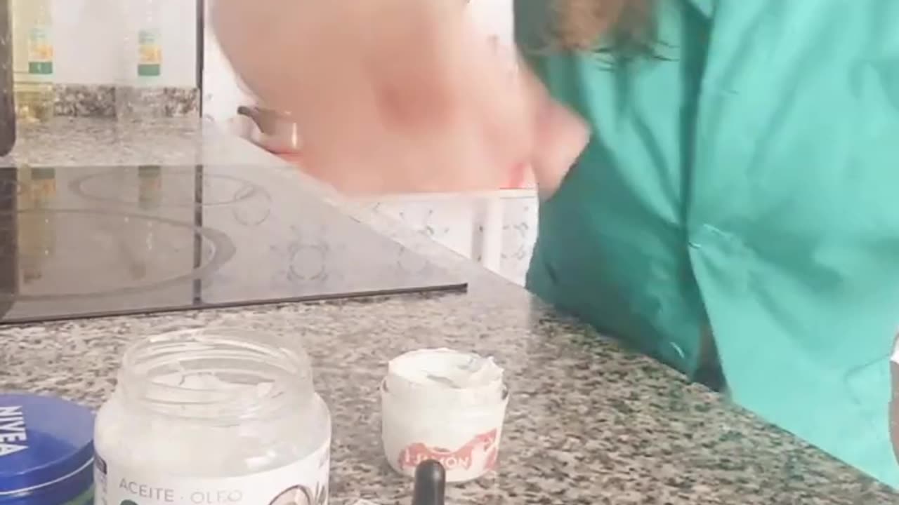 CREMA NATURAL SUPER FACIL DE HACER PARA CARA Y CUERPO