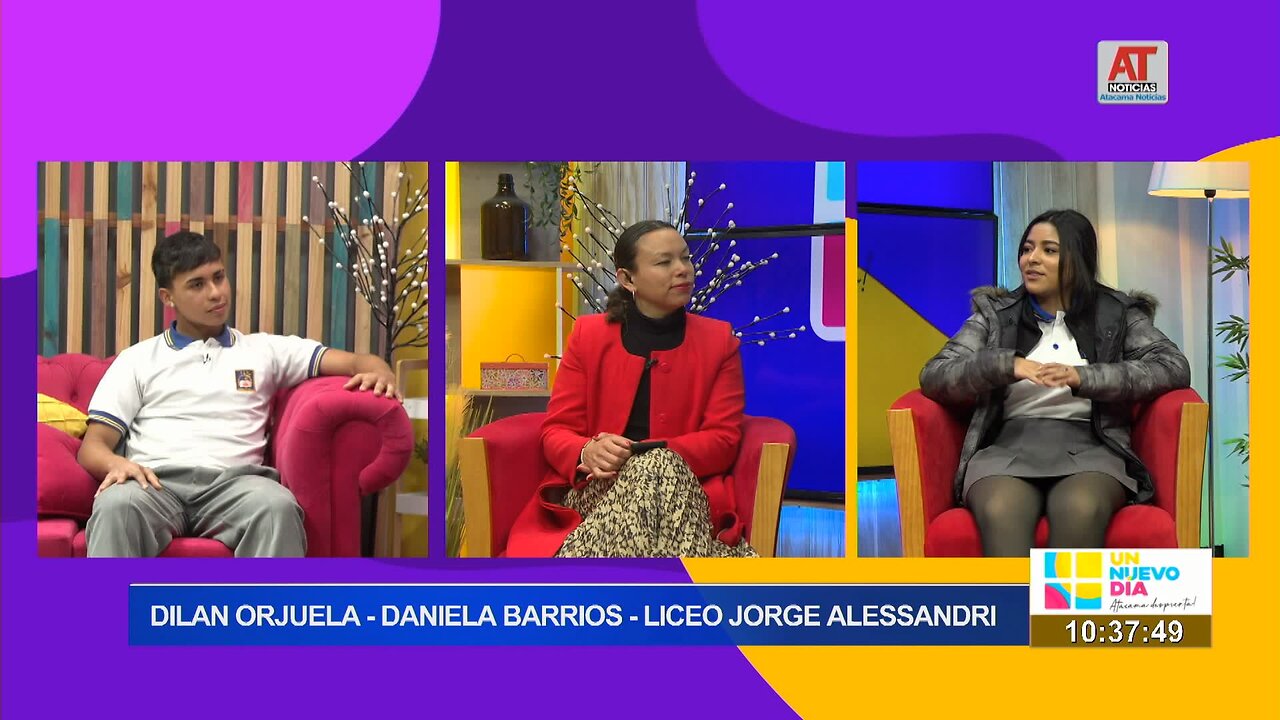 Estudiantes del liceo Jorge Alessandri de Tierra Amarilla