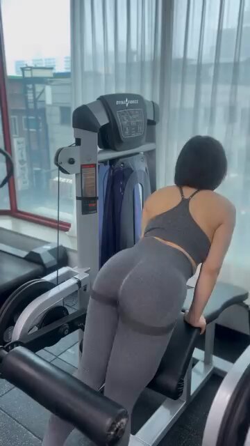 Targeting the Back of Your Thighs – Let’s Go!