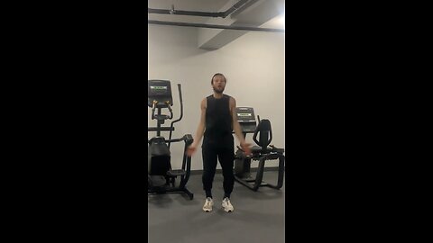 round 4 of 10 from hiit workout #2 ✝️