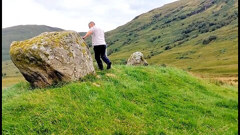 Scotland-Glen Douglas-Standing Stones & Tomb 🏴󠁧󠁢󠁳󠁣󠁴󠁿