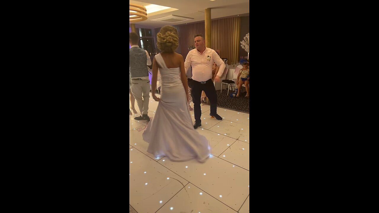 Family dance traveller wedding