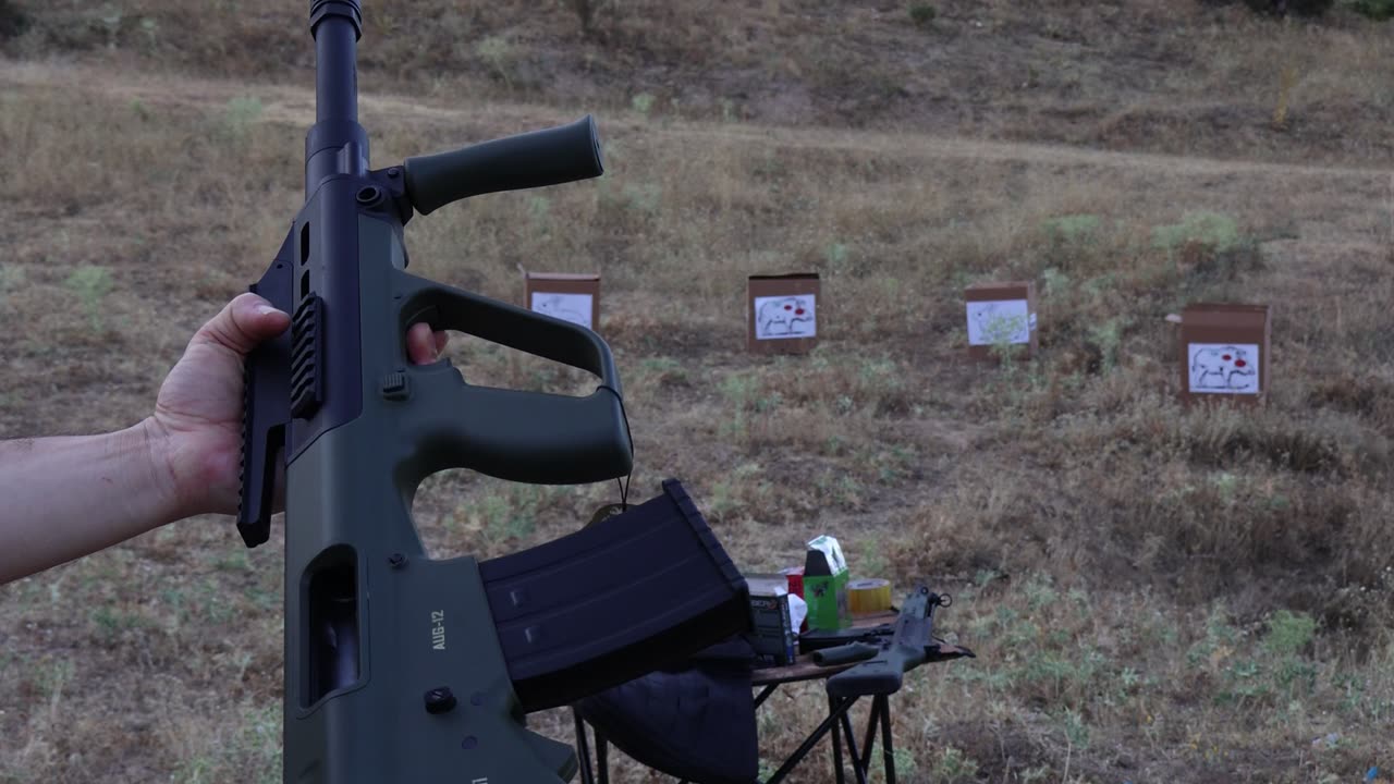 SErengeti Arms AUG 12