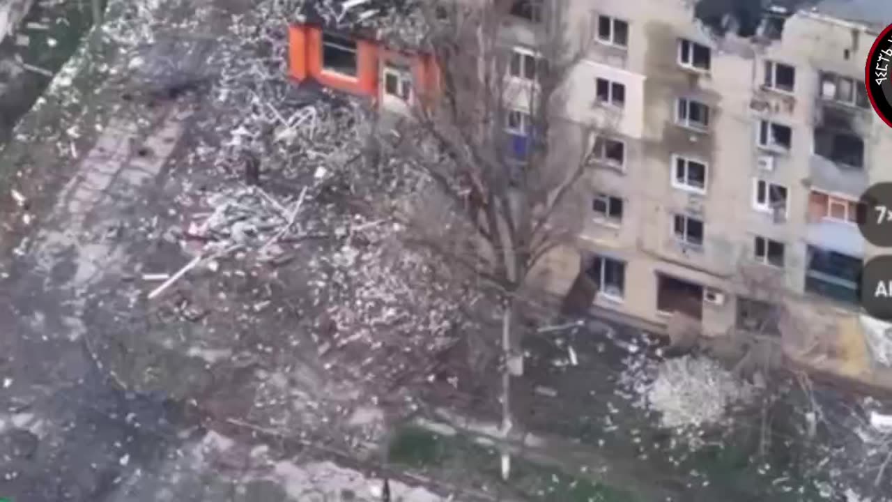 Storming a High Rise in Gulyaypole