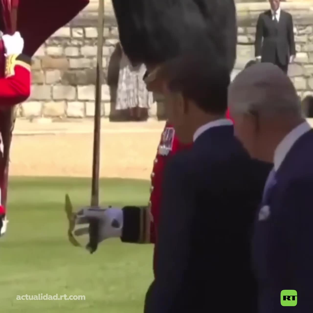 El rey Carlos III sigue a Macron en su visita al Reino Unido