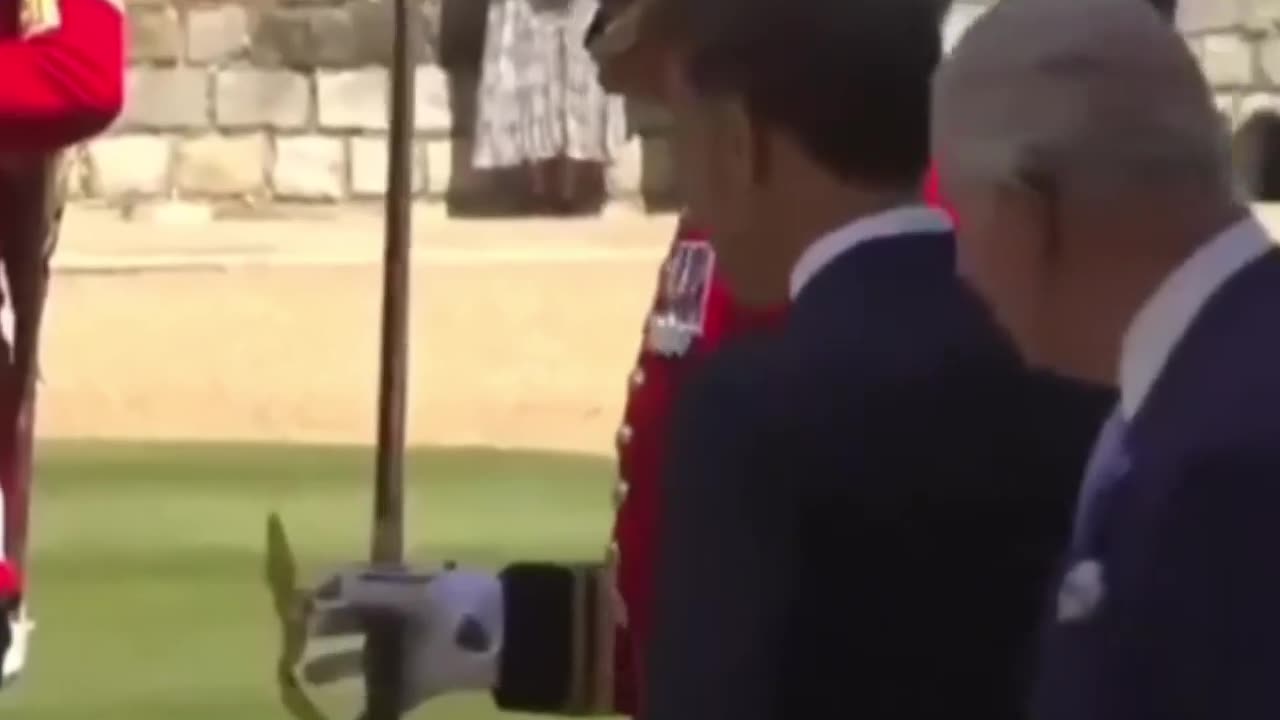 El rey Carlos III sigue a Macron en su visita al Reino Unido