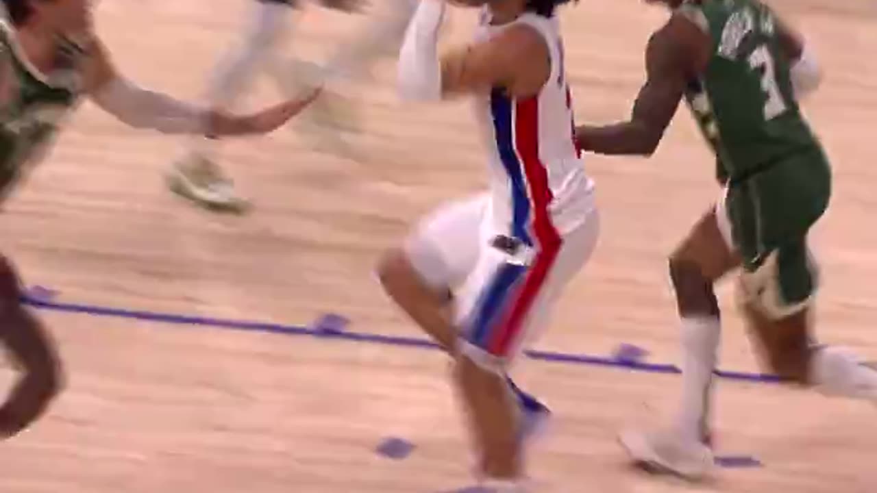 NBA - Cade's got 12 points in the first 9 minutes of the game 🔥