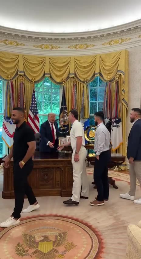 President @realDonaldTrump welcomes the Boston Red Sox to the Oval Office