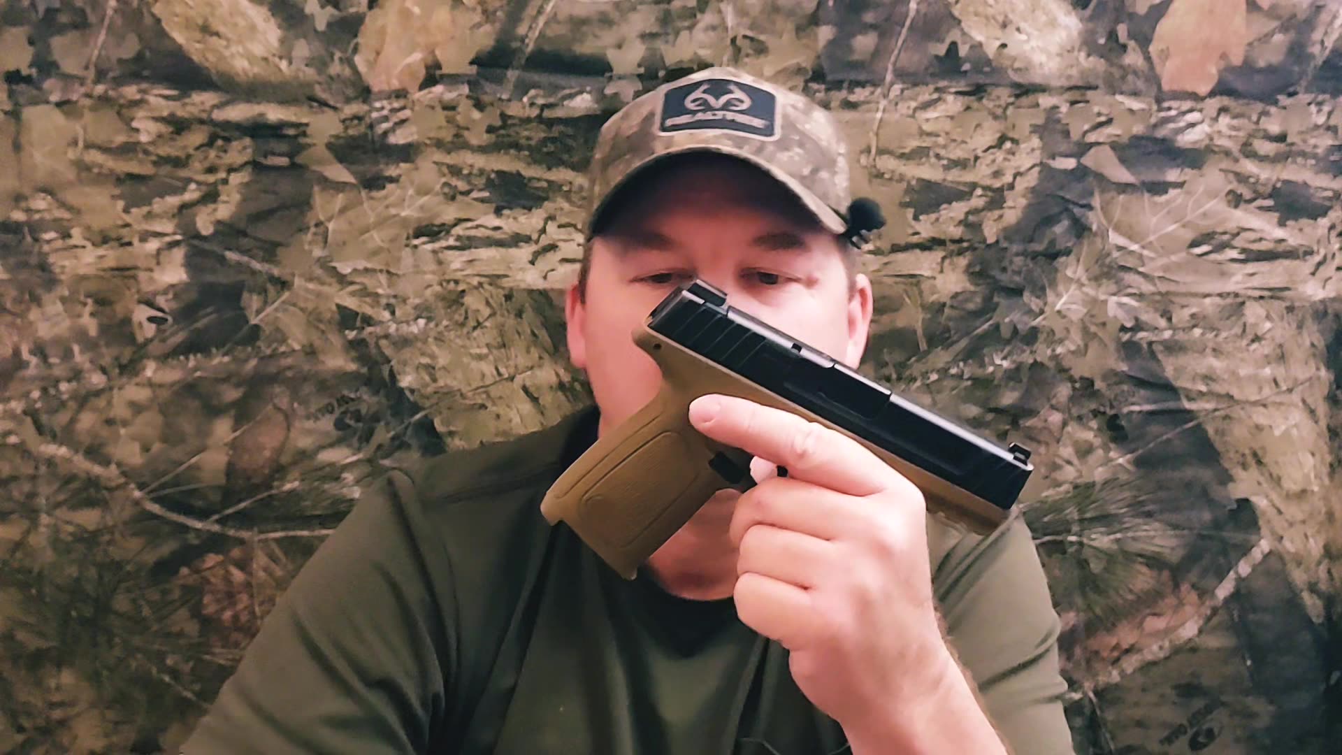 Everyday Carry for the outdoorsman.
