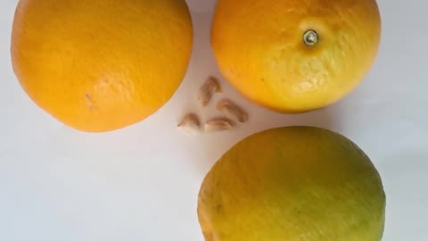 Oranges, Organic or Non Differences