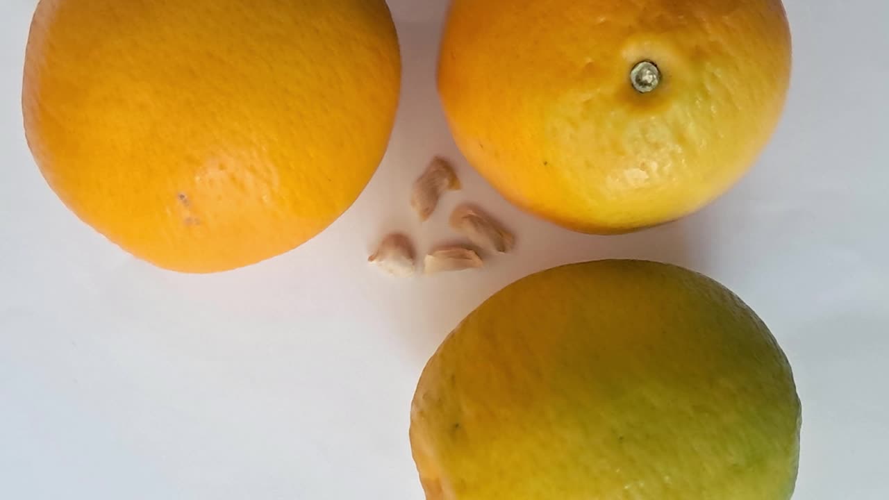 Oranges, Organic or Non Differences