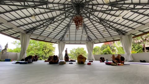 Boost Your Flexibility & Reduce Stress with Daily Yoga – Try This Mat Today