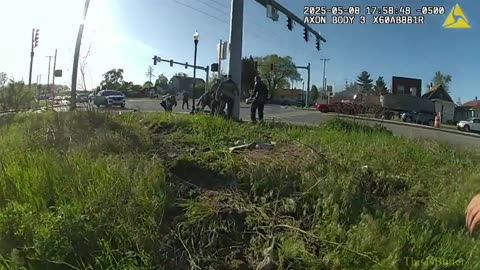 Video shows Chicago police fatally shoot man during gun battle following chase, roll over crash