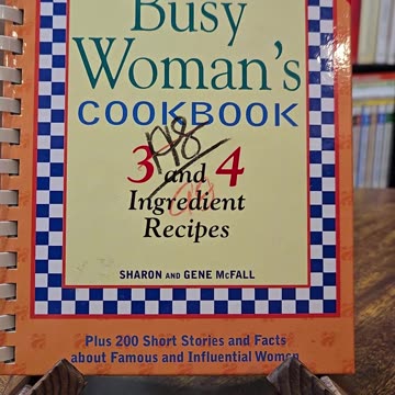 Recipe for Crunchy Raisin Salad 4 ingredients