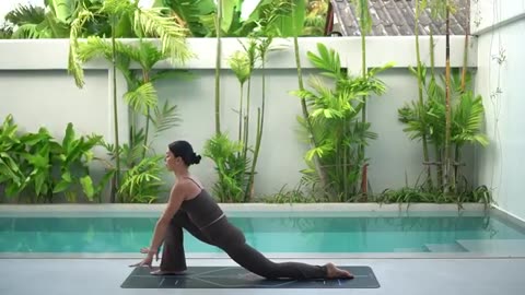 15 MIN MORNING YOGA FLOW || Wake Up & Feel Energised 