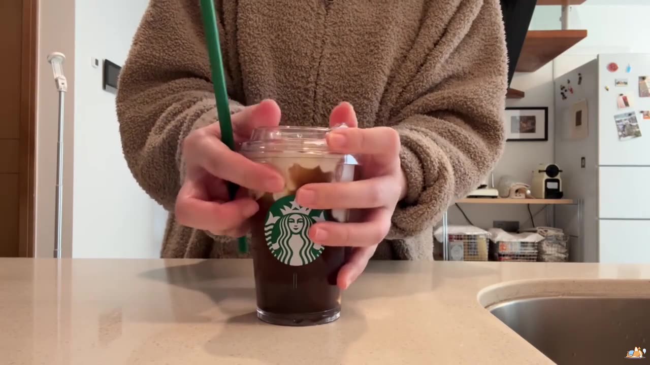 VLOG Daily Spring Moments With Warm Bread and Park Walks
