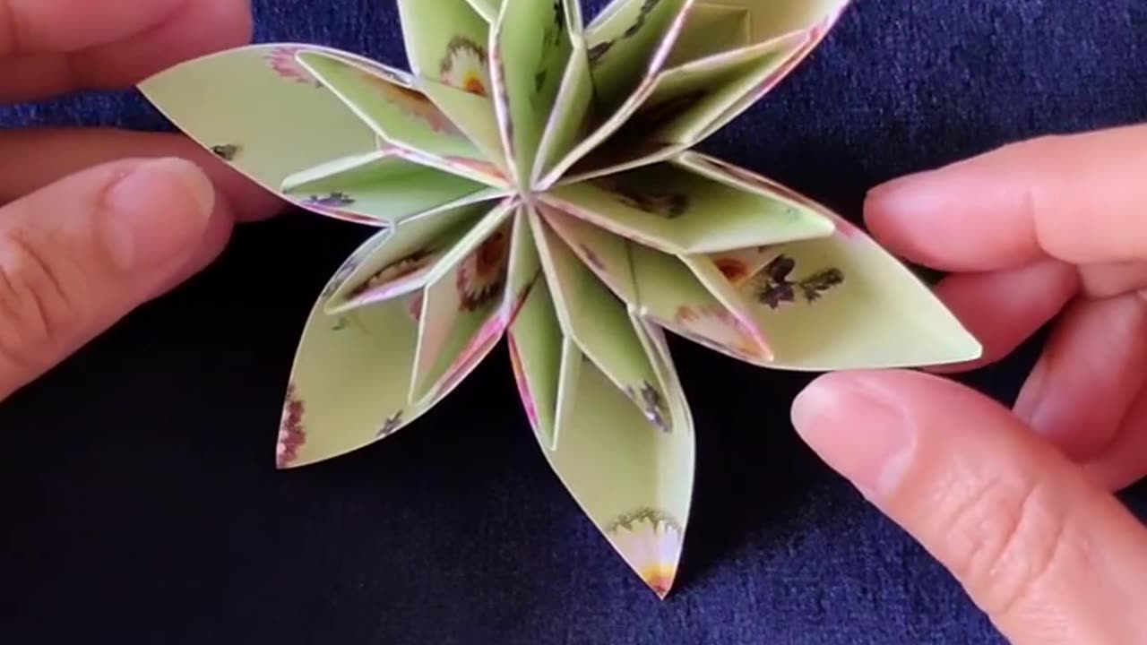 "Easy 3D Origami Flower Tutorial – Beautiful Paper Craft DIY!"