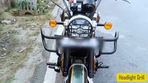 Customized Accessories for Royal Enfield Super Meteor 650 - SPAREZO