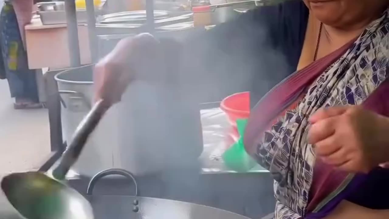 woman cooks mice