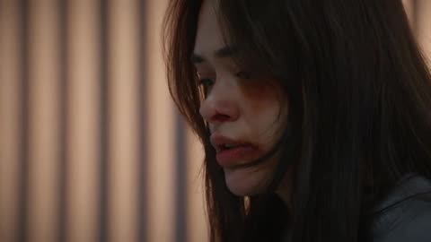 Umay sufre un ataque de pánico en el hospital mientras Parla suplica silencio por sus fotos