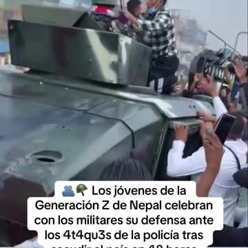🫂🪖 Los jóvenes de la Generación Z de Nepal celebran con los militares su defensa ante los 4t4qu3s de