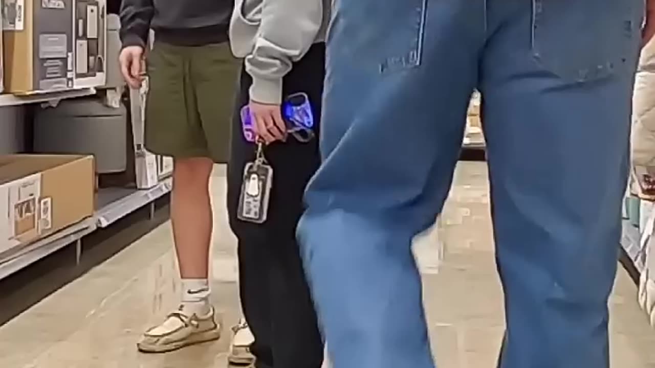 “I Can’t Stop Laughing 😂 | Funniest Moment Caught on Camera!”