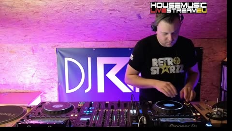 DJ Rikx (Retrostarzz), mixing clubclsssics