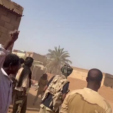 #Sudan 🇸🇩: Rapid Support Forces (#RSF) fighters attacking "Sudanese Forces"
