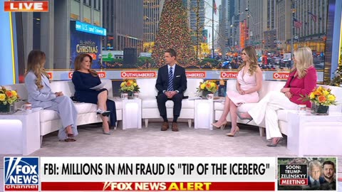 Fox News' Outnumbered Hotties On 122925