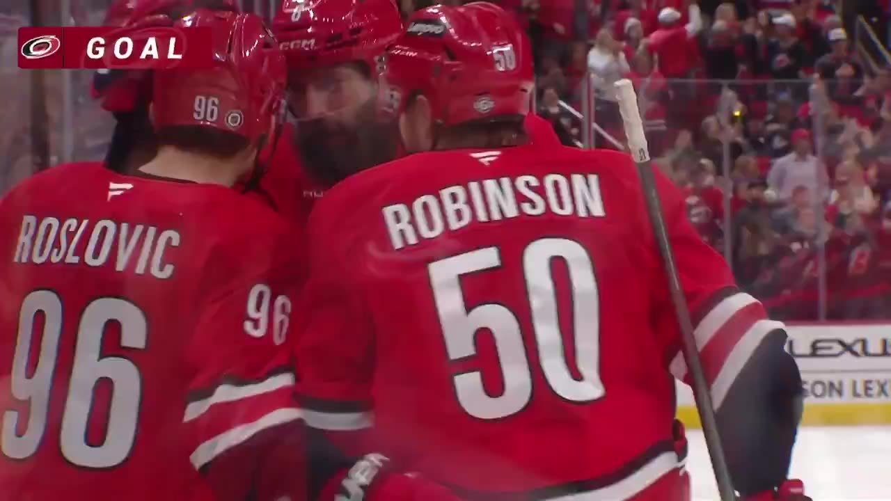 NHL - Stank! 😳 The @Canes are starting to run away with this one!